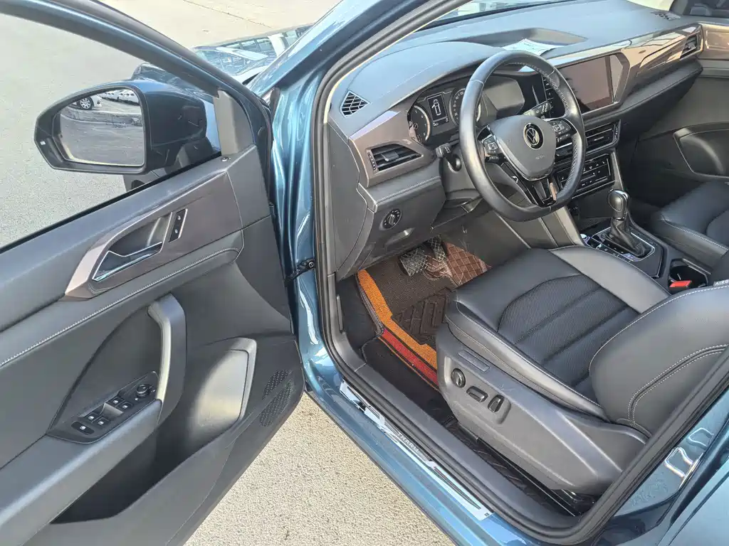 Volkswagen Tharu — миниатюра 9