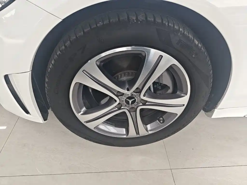 Mercedes-Benz C-Class — миниатюра 23