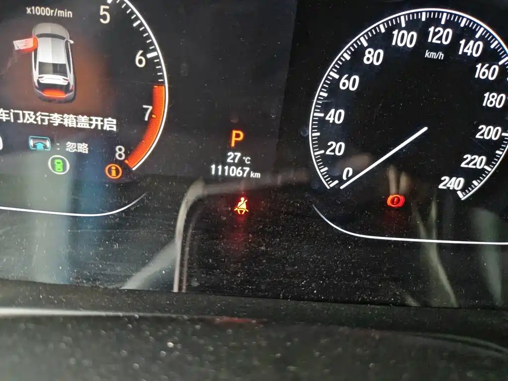 Honda Accord — миниатюра 13