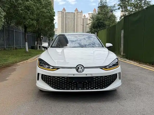 Volkswagen Lamando — миниатюра 2