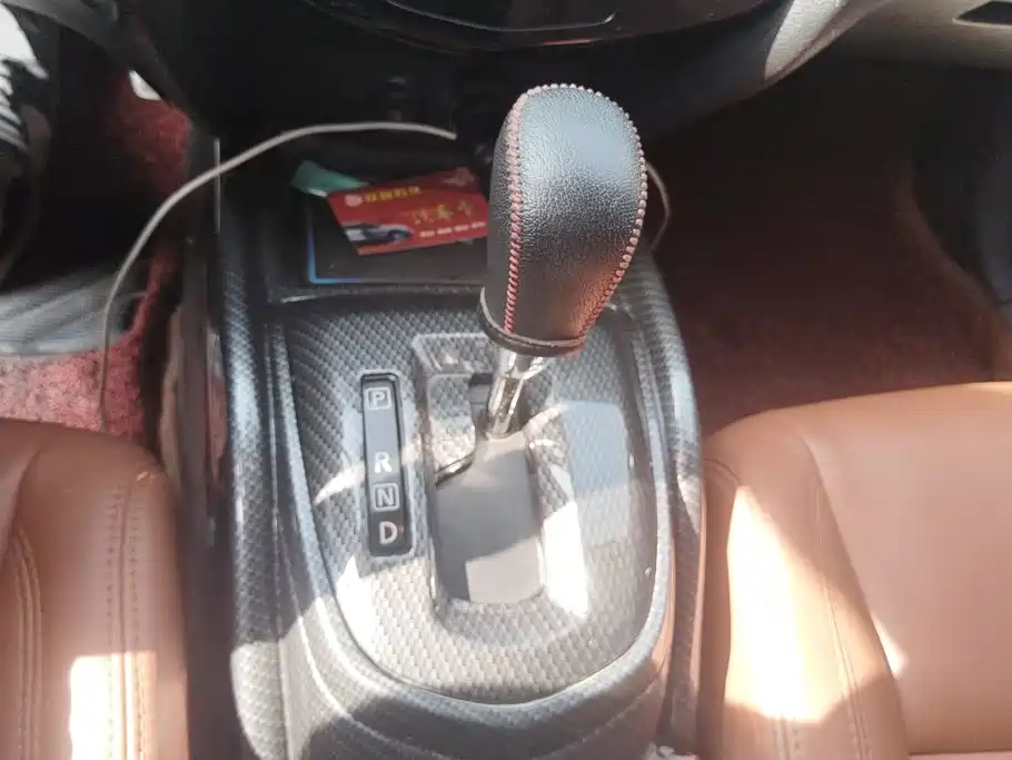 Nissan Qashqai — миниатюра 16