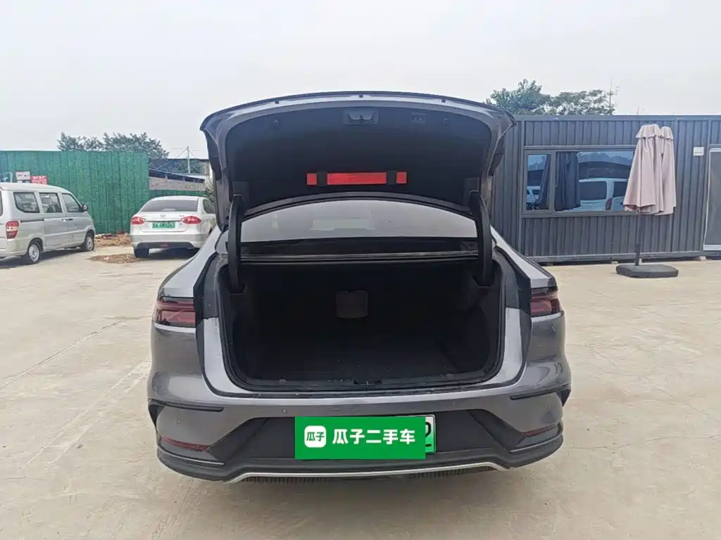 BYD Han — миниатюра 19