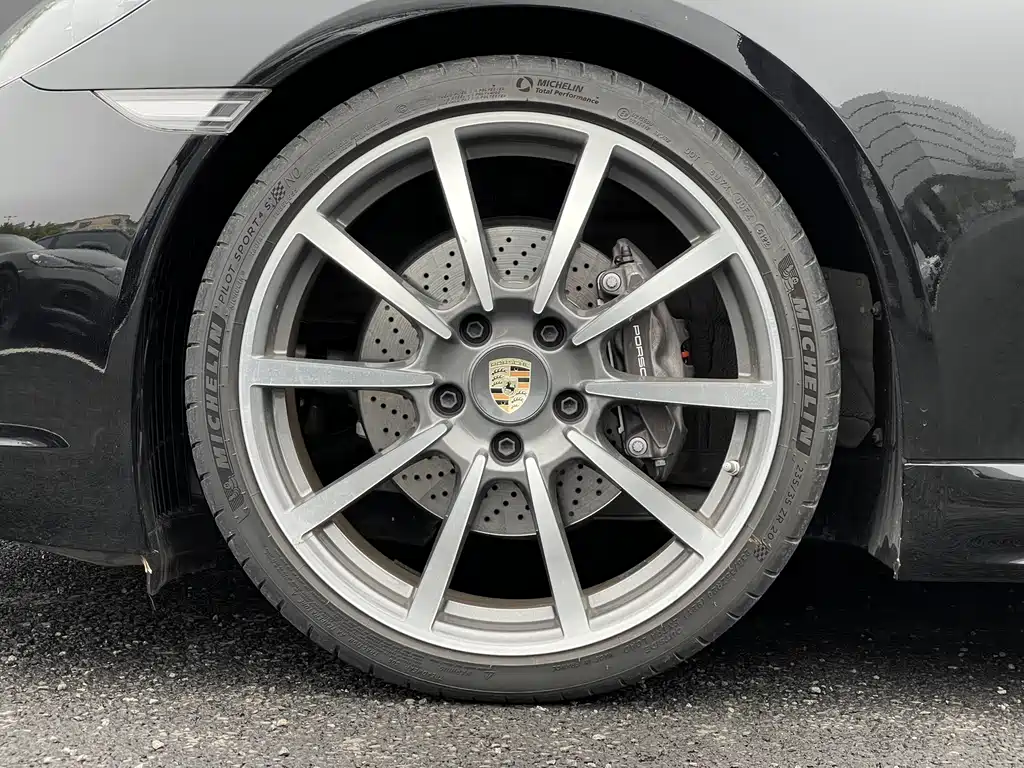 Porsche 718 2023 Boxster 2.0T