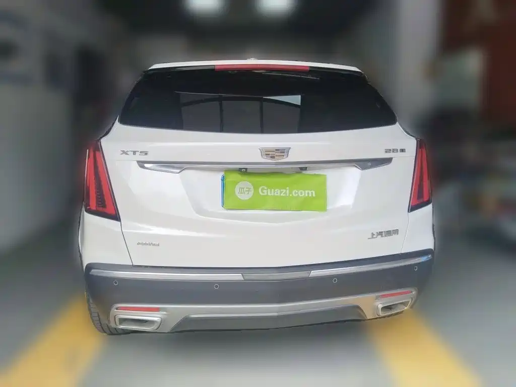 Cadillac XT5 — миниатюра 3
