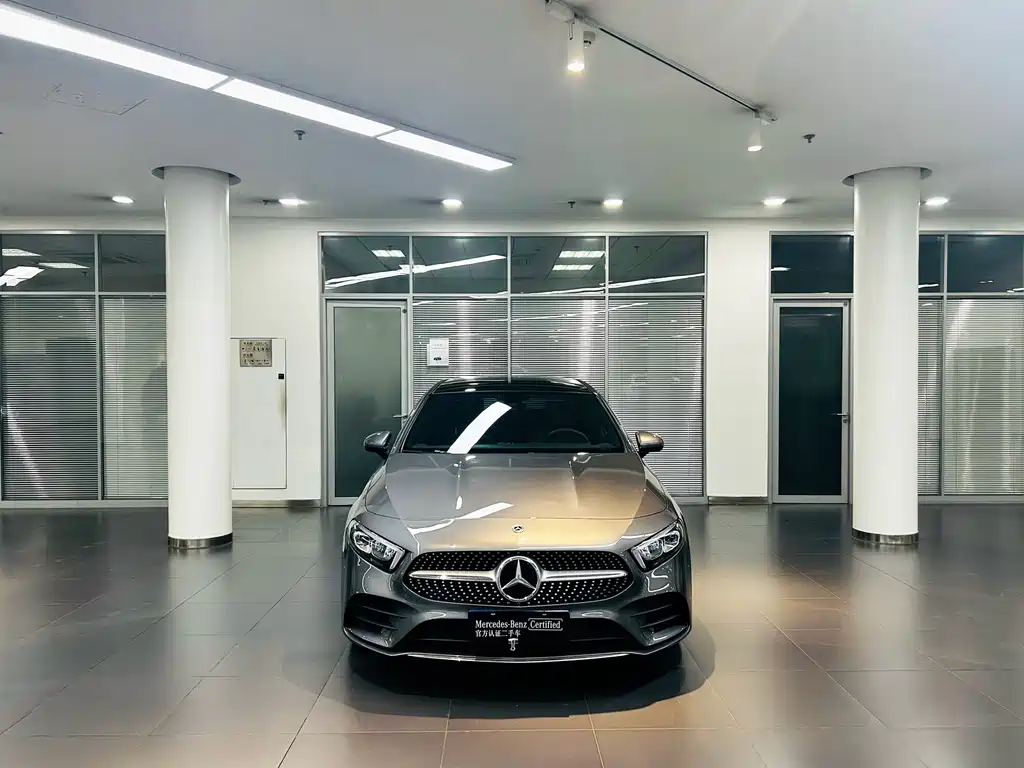 Mercedes-Benz A-Class A 2022 A 200 L Sport