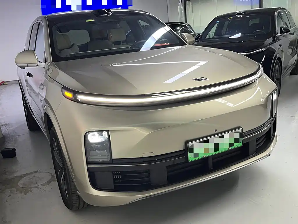 Li Auto IDEAL L8