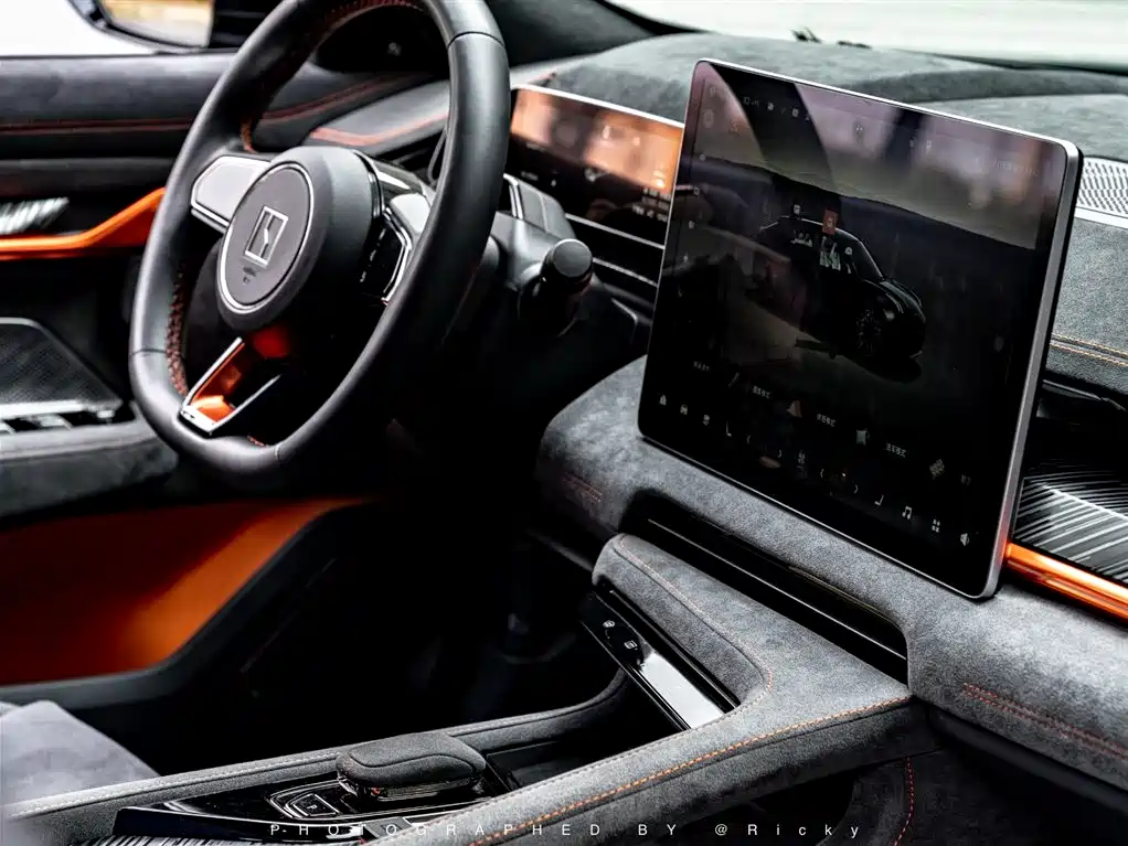 ZEEKR EXTREME KRYPTON 001