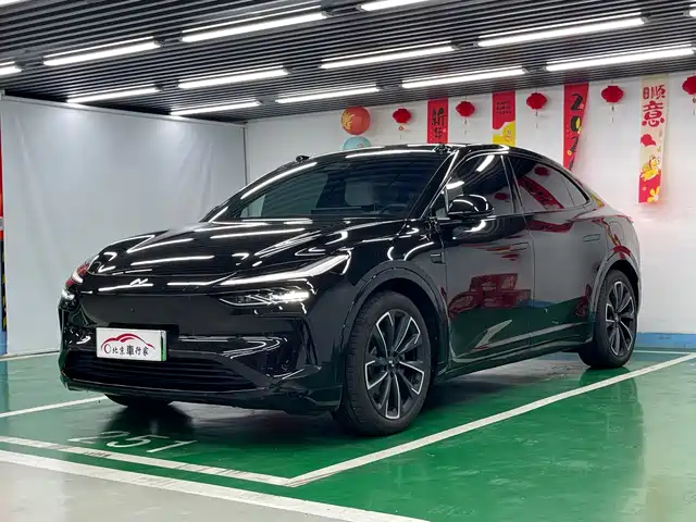 2025 Nio L60