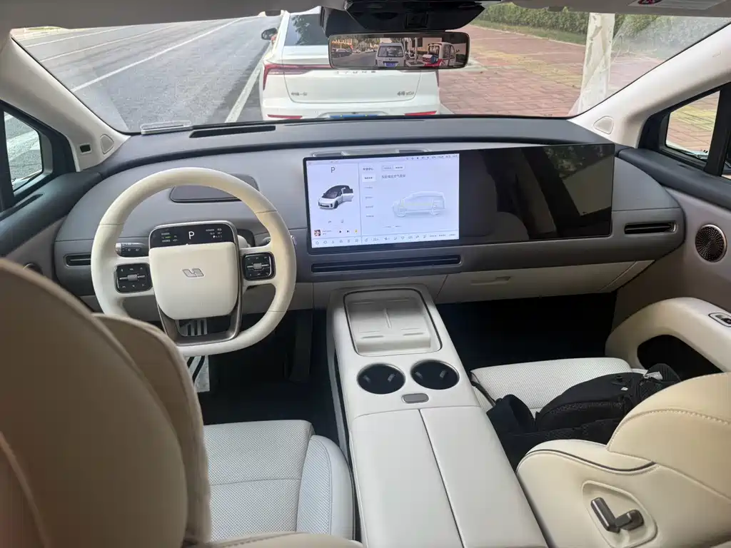 Li Auto Li i8 — миниатюра 8