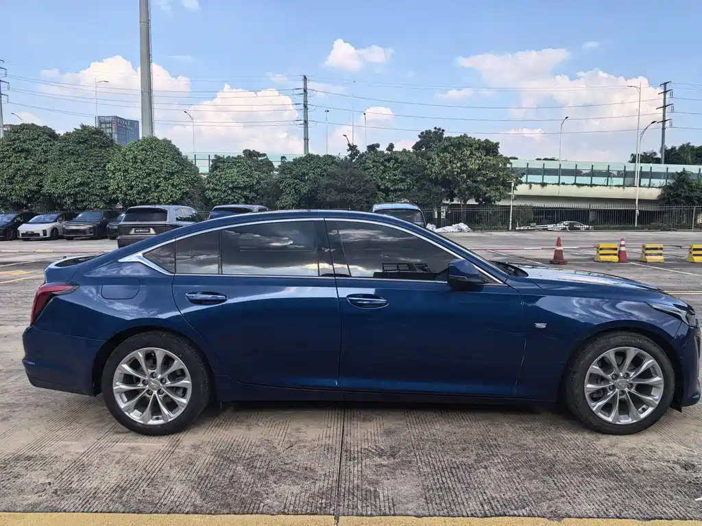 Cadillac CT5 — миниатюра 4