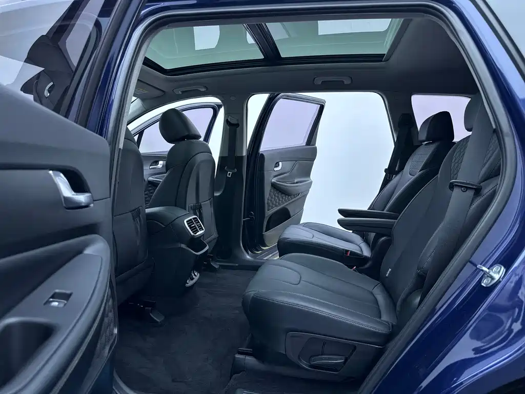 Hyundai Santa Fe — миниатюра 25