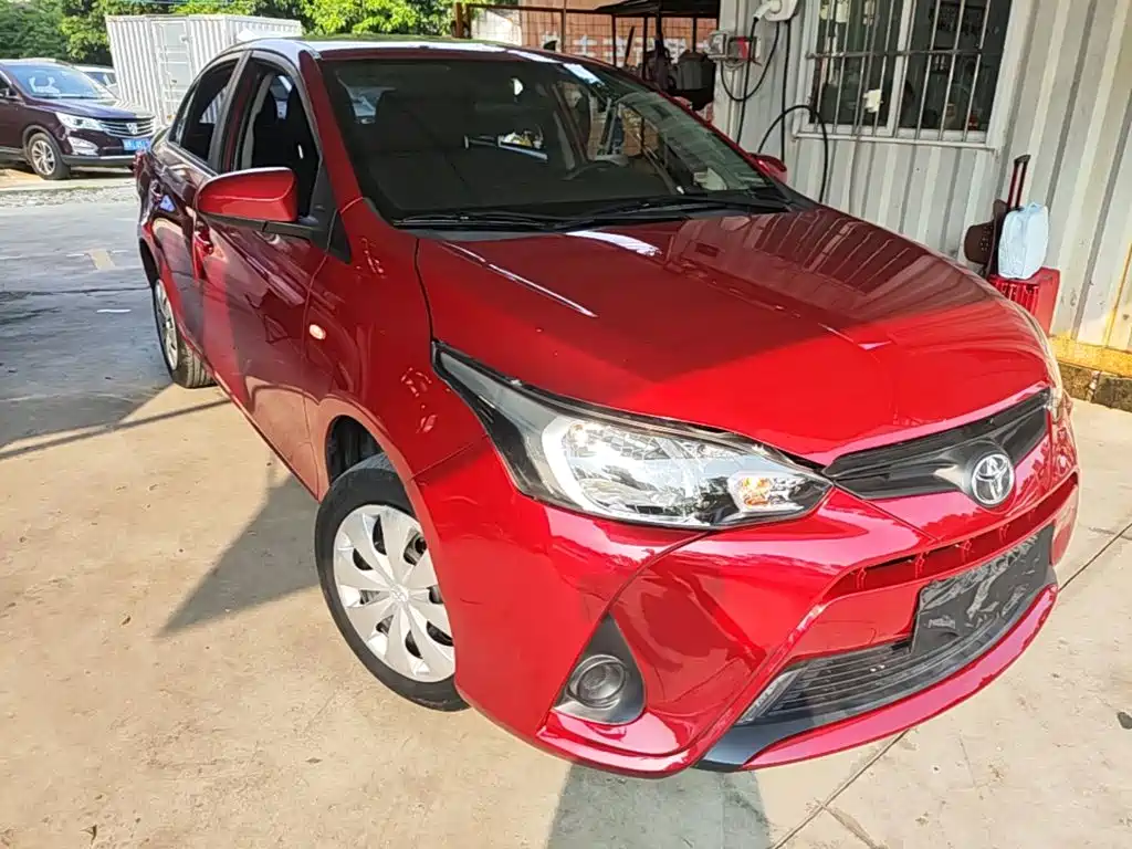 Toyota Yaris L — миниатюра 4