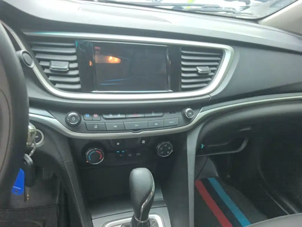 Buick Excelle — миниатюра 13
