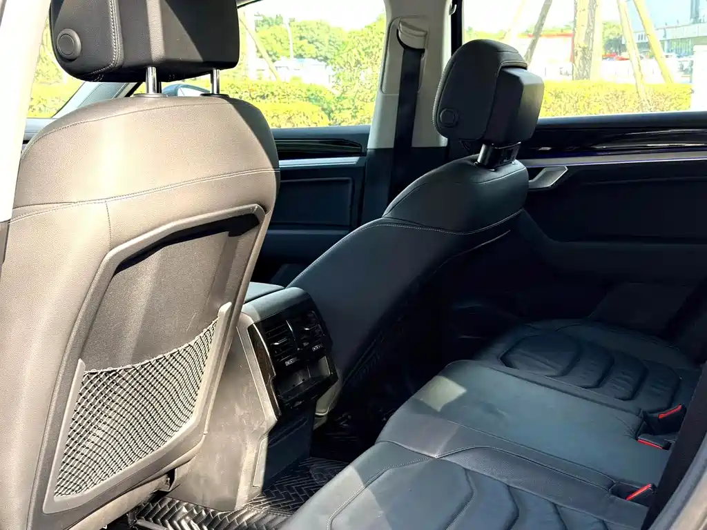 Volkswagen Touareg 2019 3.0TSI V