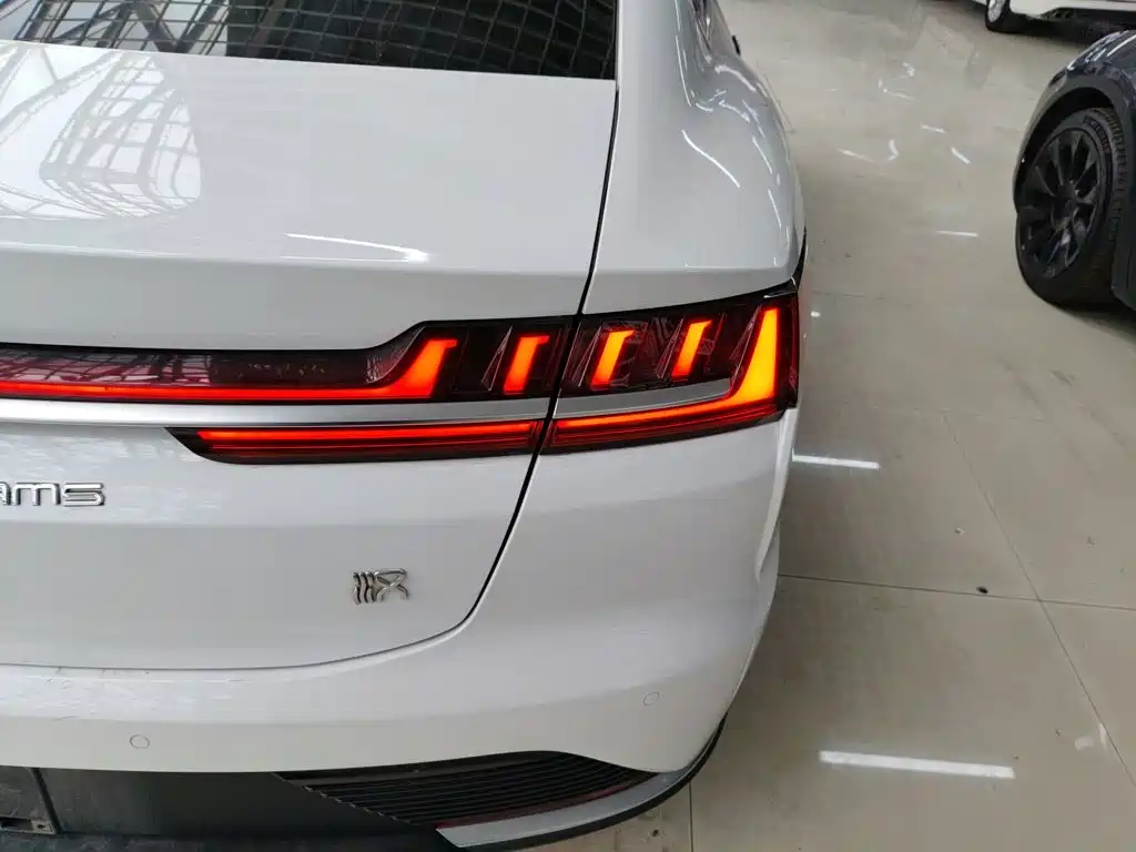 BYD Han — миниатюра 24