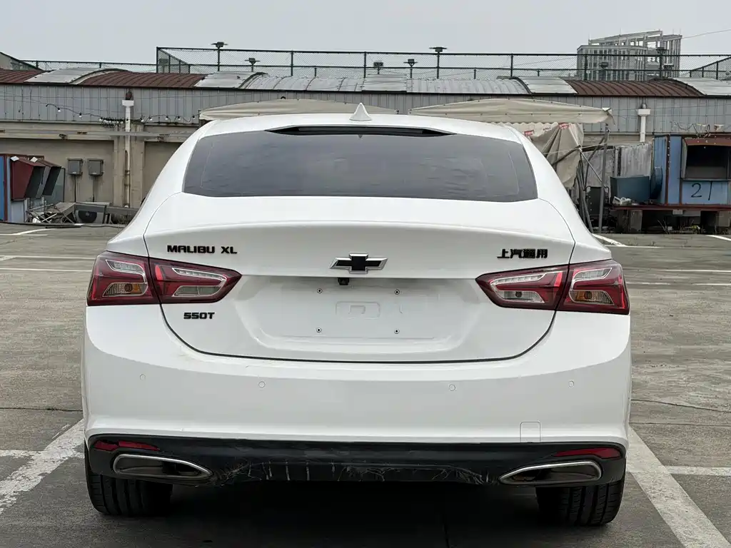 Chevrolet Malibu XL — миниатюра 5