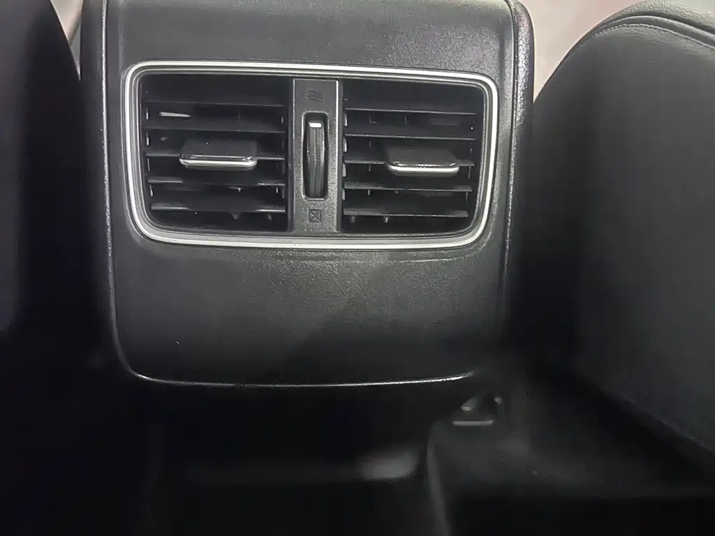 Honda Accord — миниатюра 14