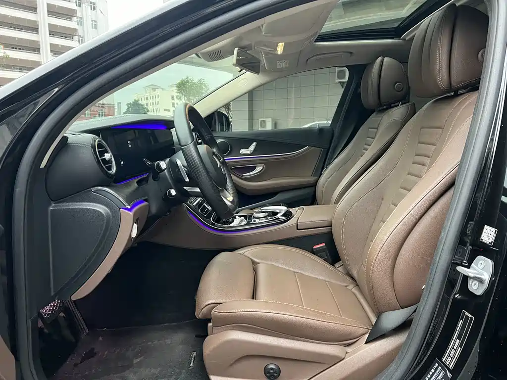 MERCEDES-BENZ E CLASS