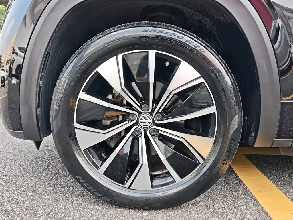 Volkswagen Teramont — миниатюра 30