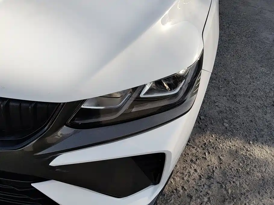 Geely Binyue — миниатюра 5