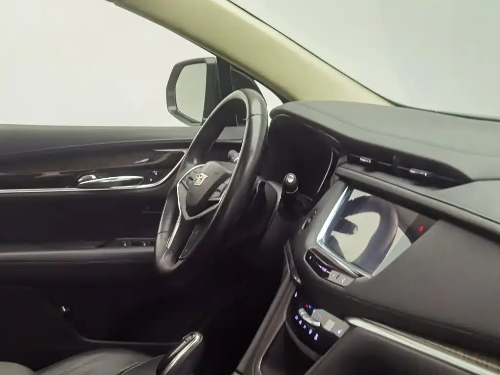 Cadillac XT5 — миниатюра 22
