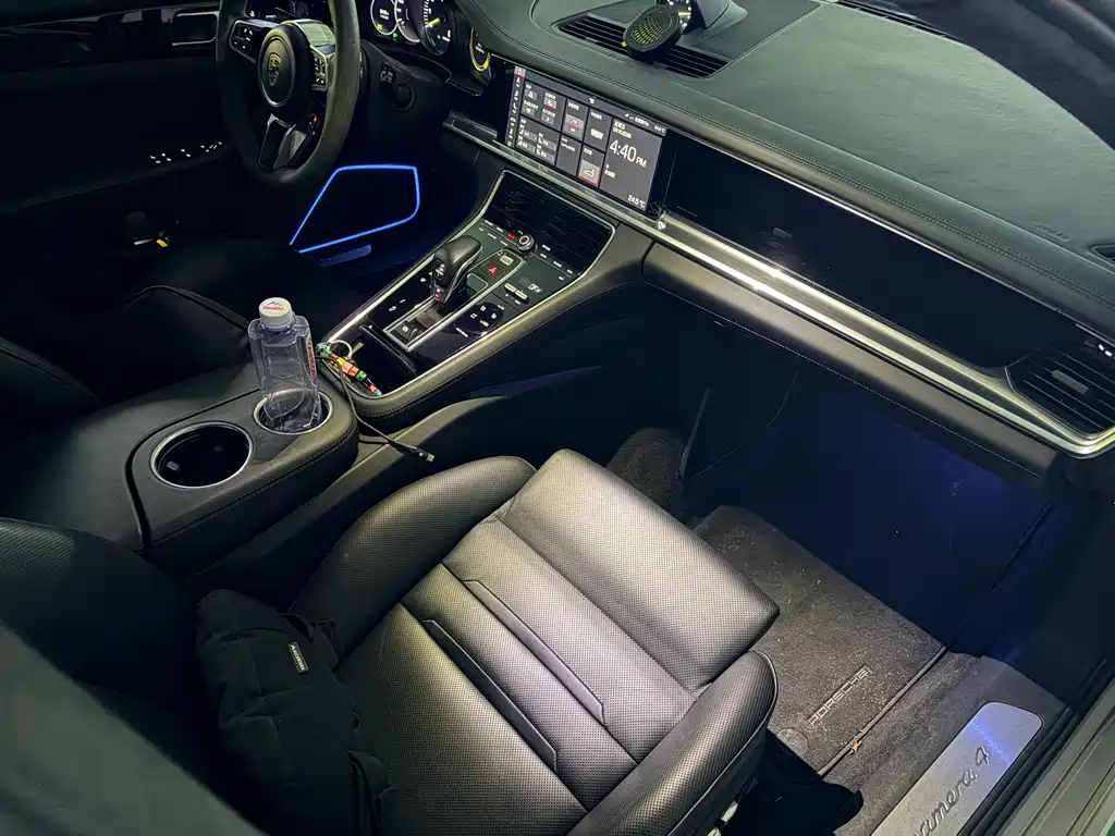 Porsche Panamera Hybrid — миниатюра 7