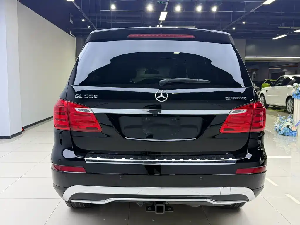 Mercedes-Benz GL-Class — миниатюра 8