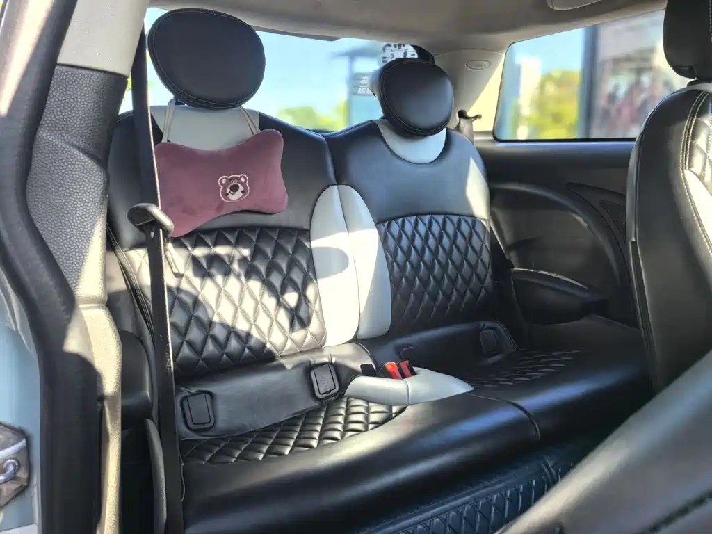 MINI Mini Clubman — миниатюра 12