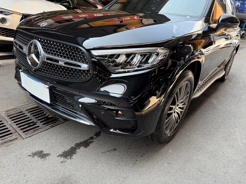 Mercedes-Benz GLC 2025 GLC 300 L 4MATIC 5 мест