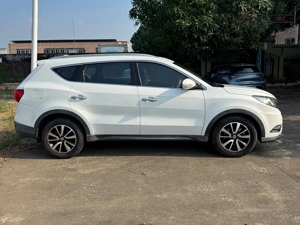 Fengguang Fengguang 580 — миниатюра 4
