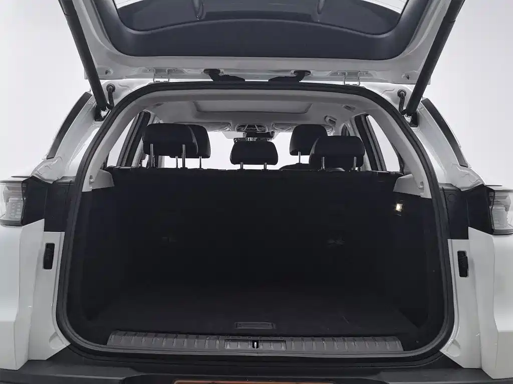 BAIC X7 — миниатюра 16