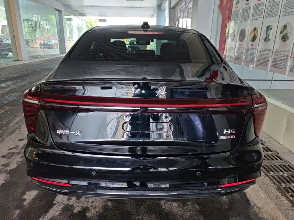 Hongqi Hongqi H5 — миниатюра 6