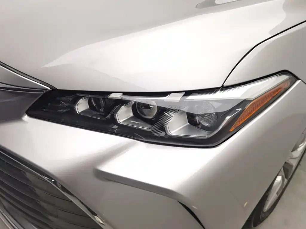 Toyota Avalon — миниатюра 7