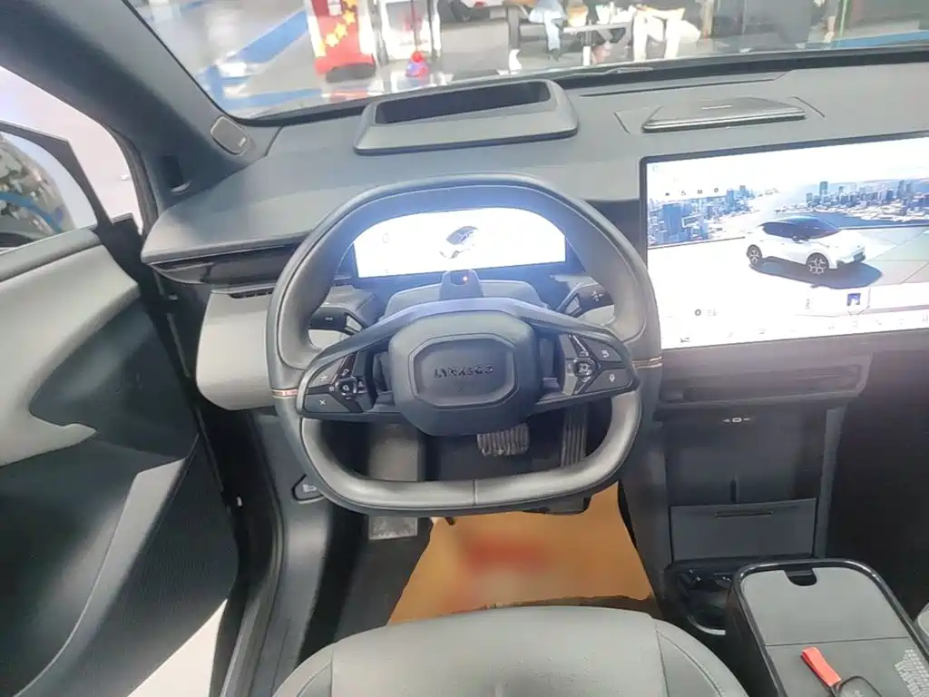 Lynk & Co Z20 — миниатюра 11