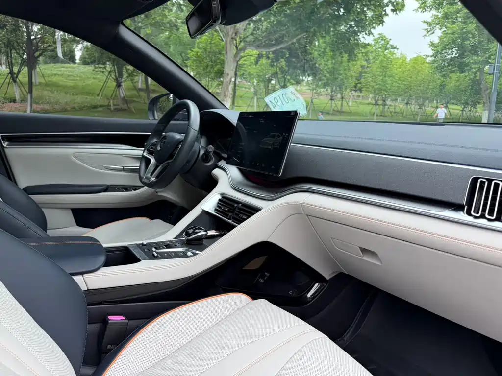 BYD Song Plus PLUS 2021 DM-i 110KM Flagship