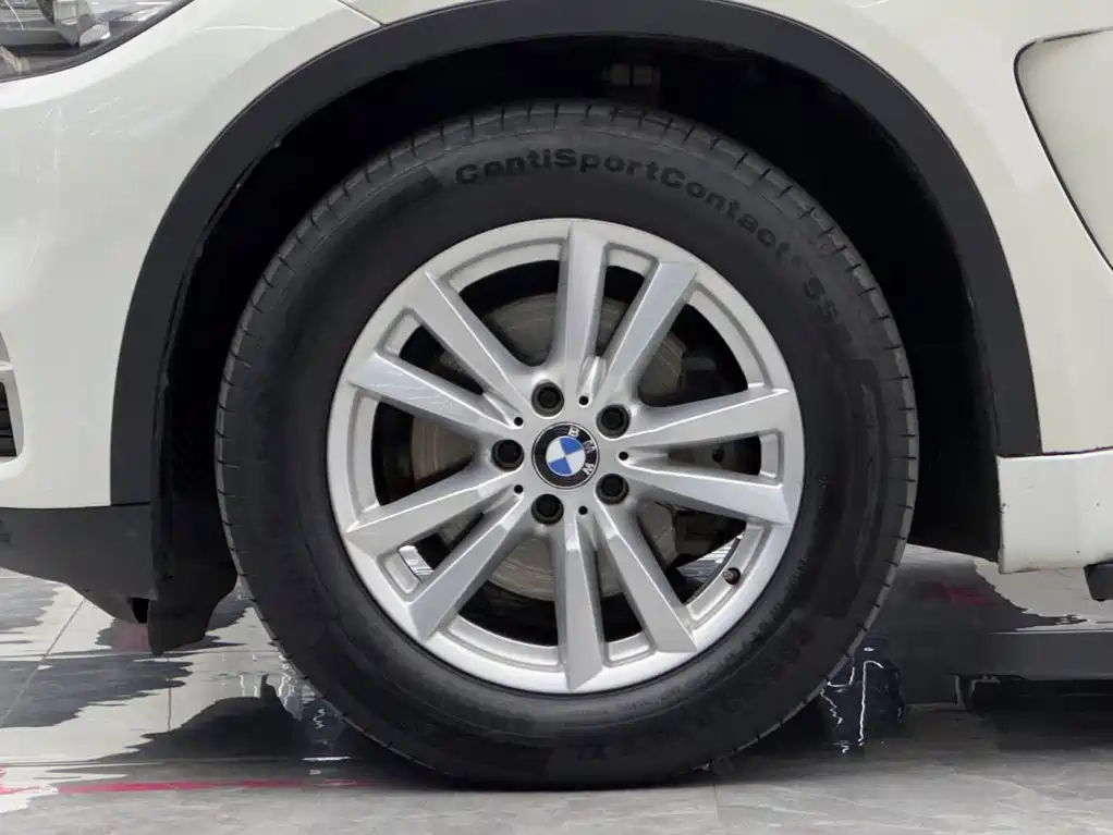 BMW X5 (Import) — миниатюра 4