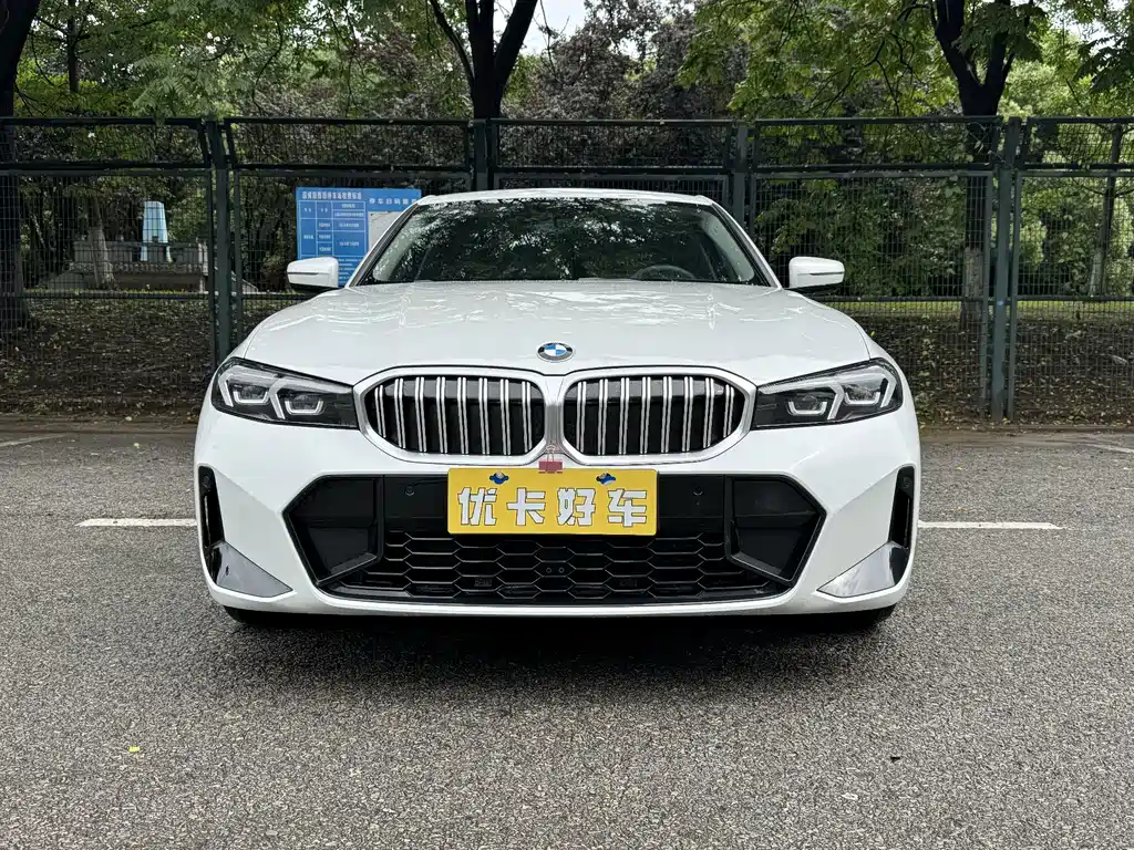 BMW 3 Series — миниатюра 3