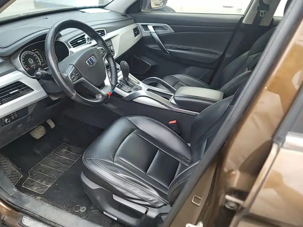 Geely Boyue — миниатюра 15
