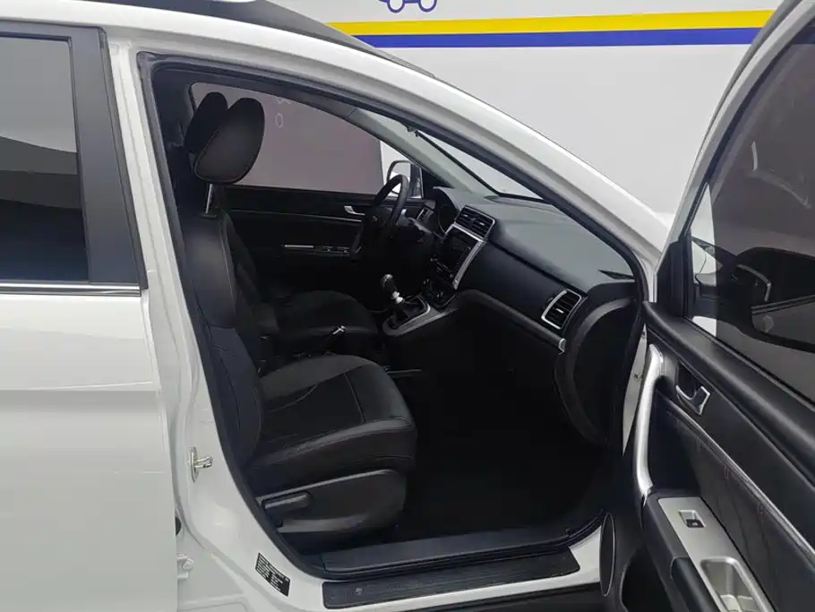 Haval M6 — миниатюра 8