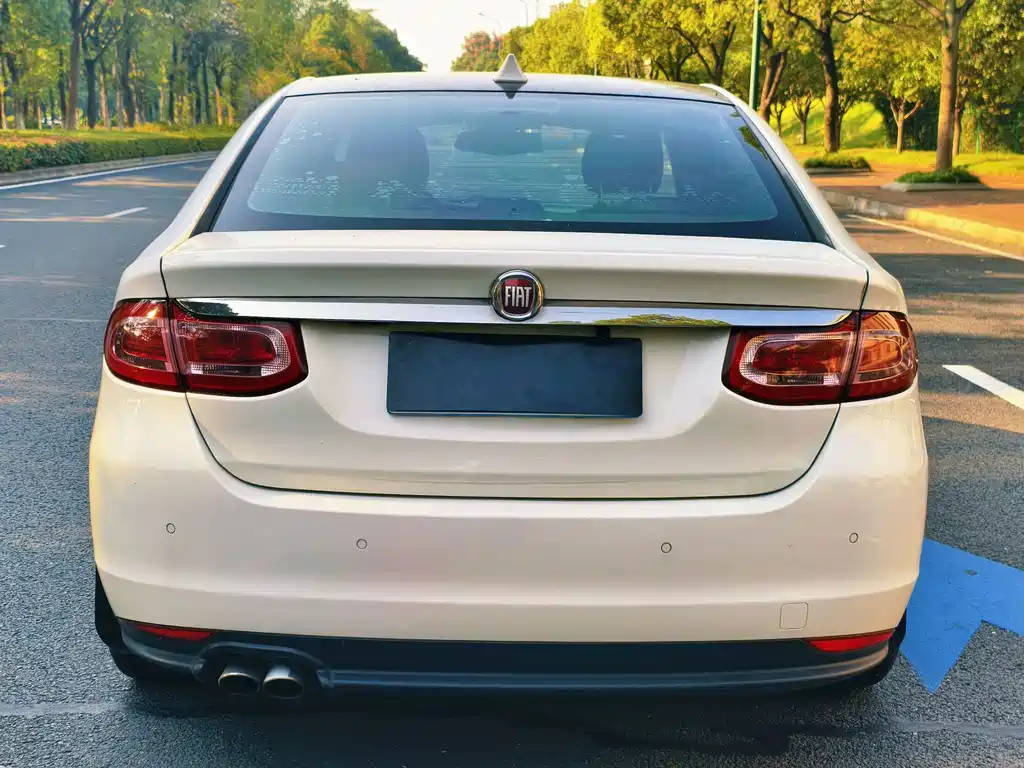 Fiat Viaggio — миниатюра 8