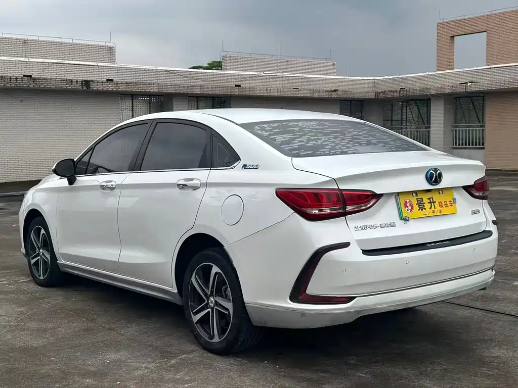 BAIC EU5 — миниатюра 7