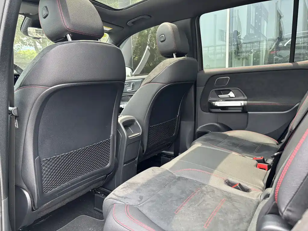 Mercedes-Benz GLB A MG 2024 AMG GLB 35 4MATIC