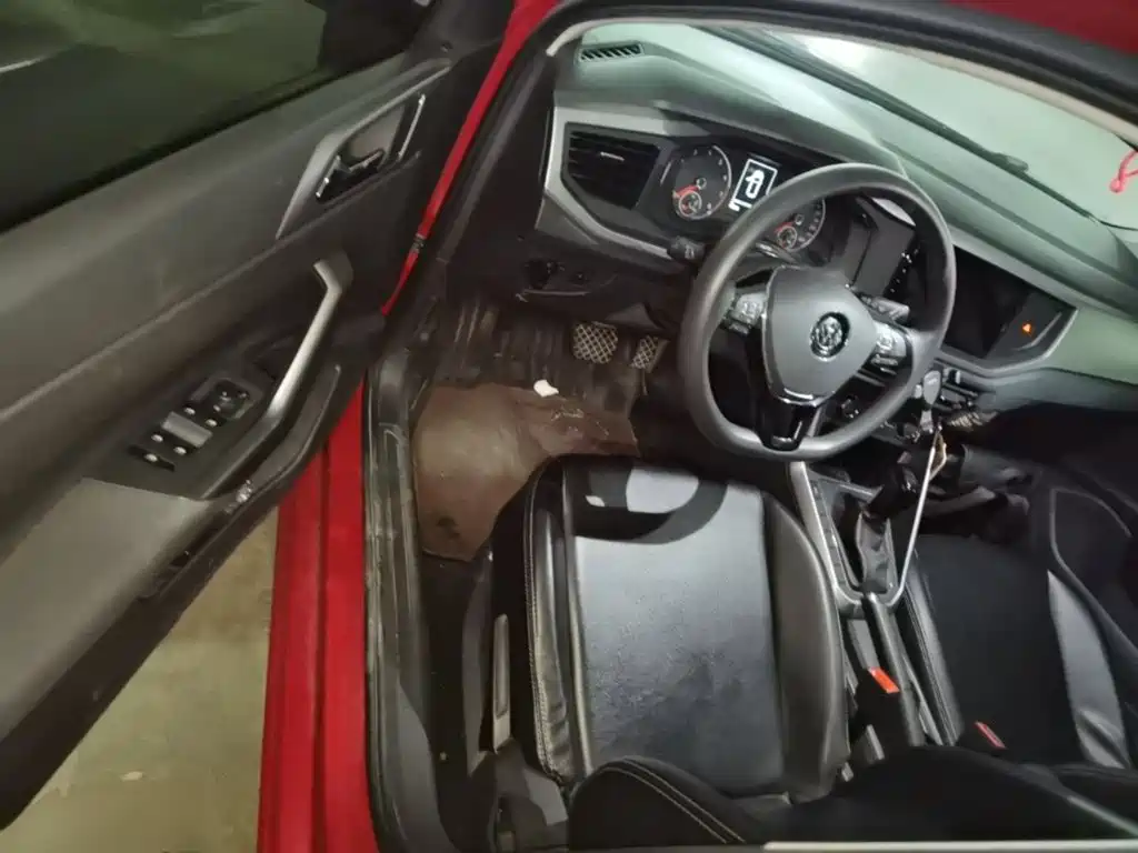 Volkswagen Polo — миниатюра 16
