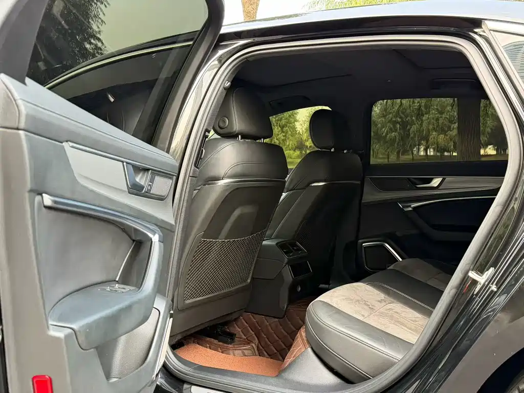 Audi A6L — миниатюра 6