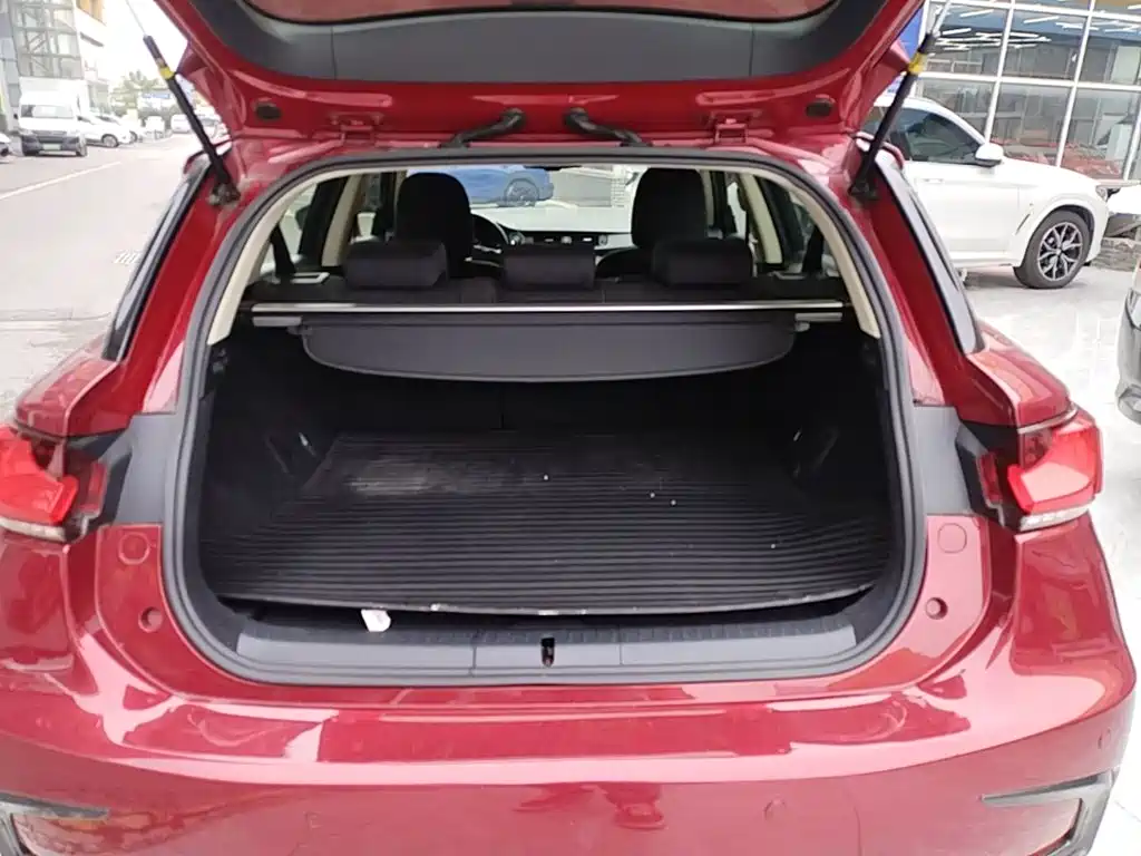 Lexus CT — миниатюра 19