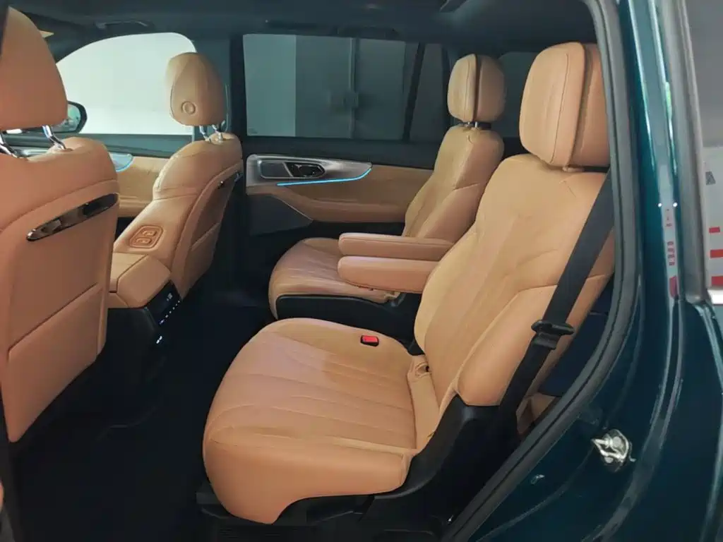 GAC Motor Trumpchi GS8 — миниатюра 17