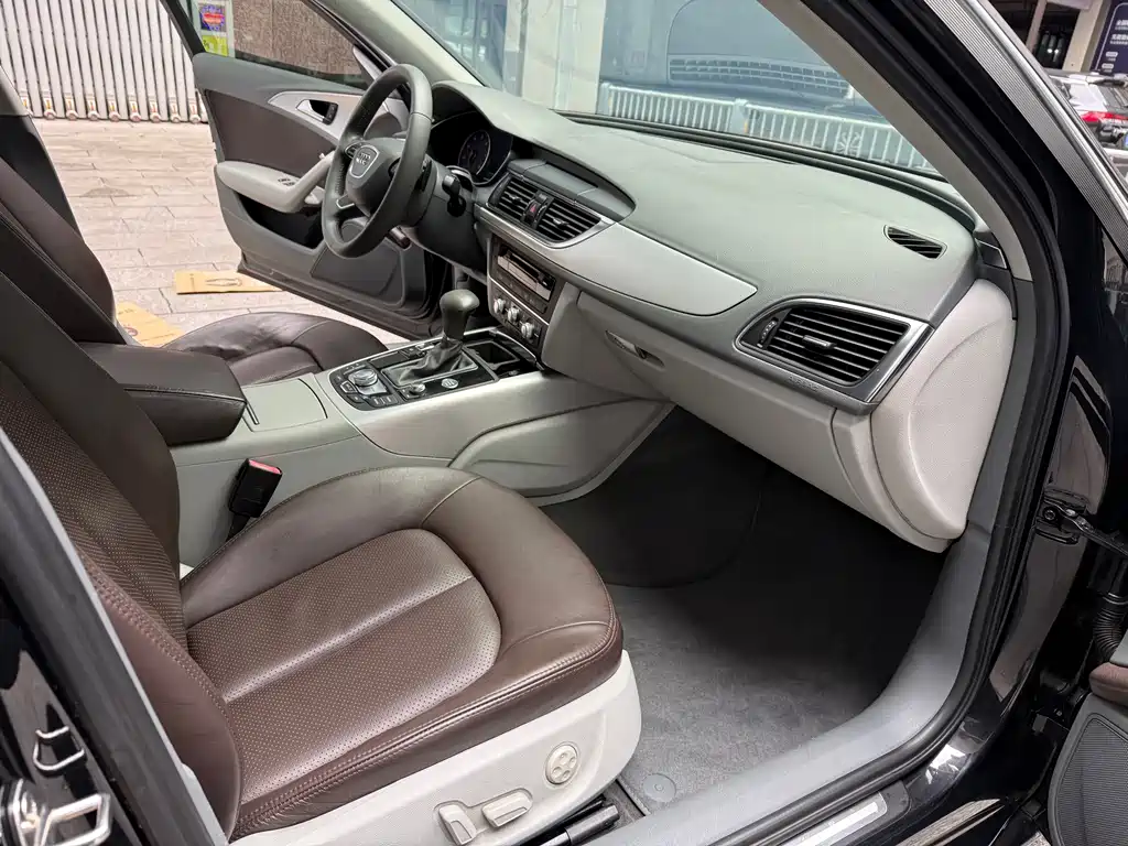 Audi A6L — миниатюра 12