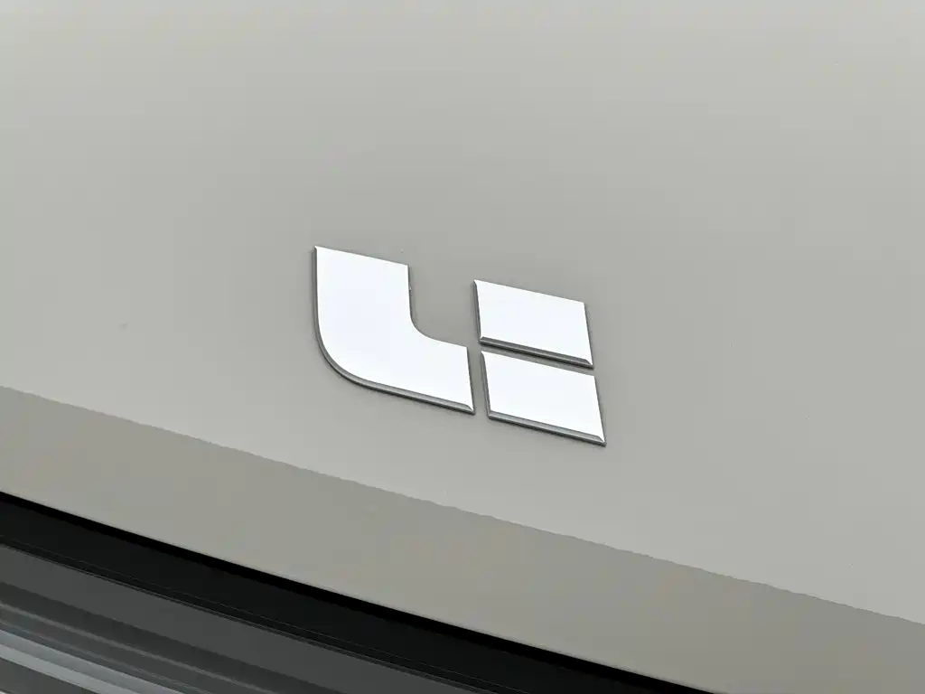 Li Auto Li L6 — миниатюра 27