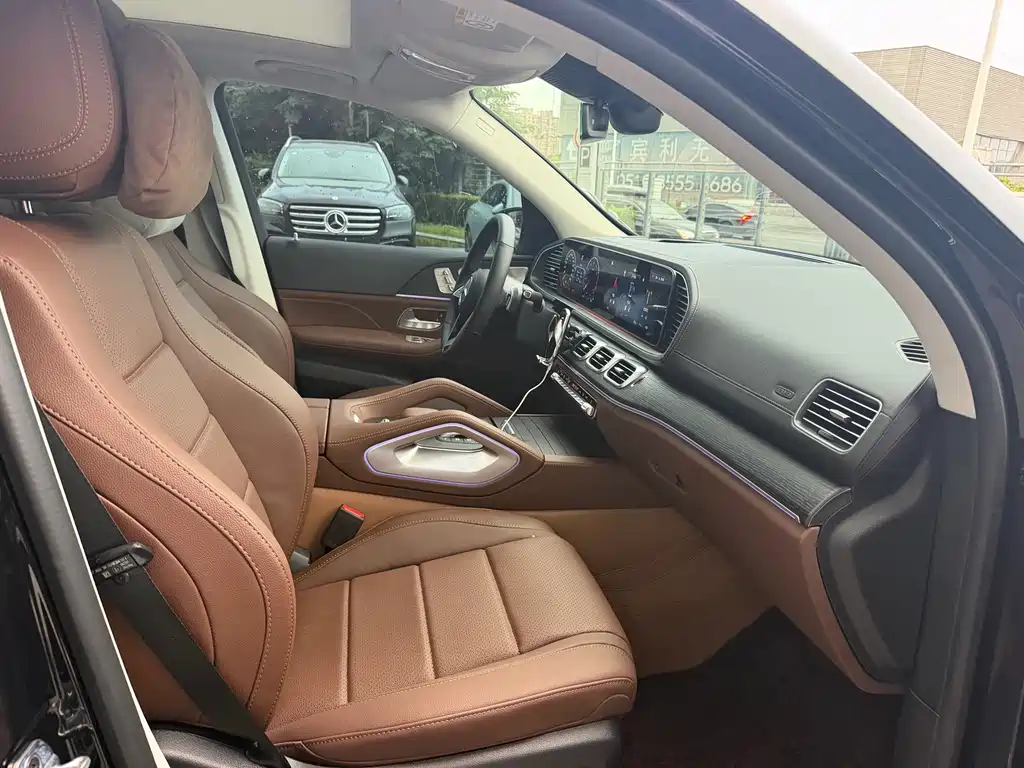 Mercedes-Benz GLE (Import) — миниатюра 12