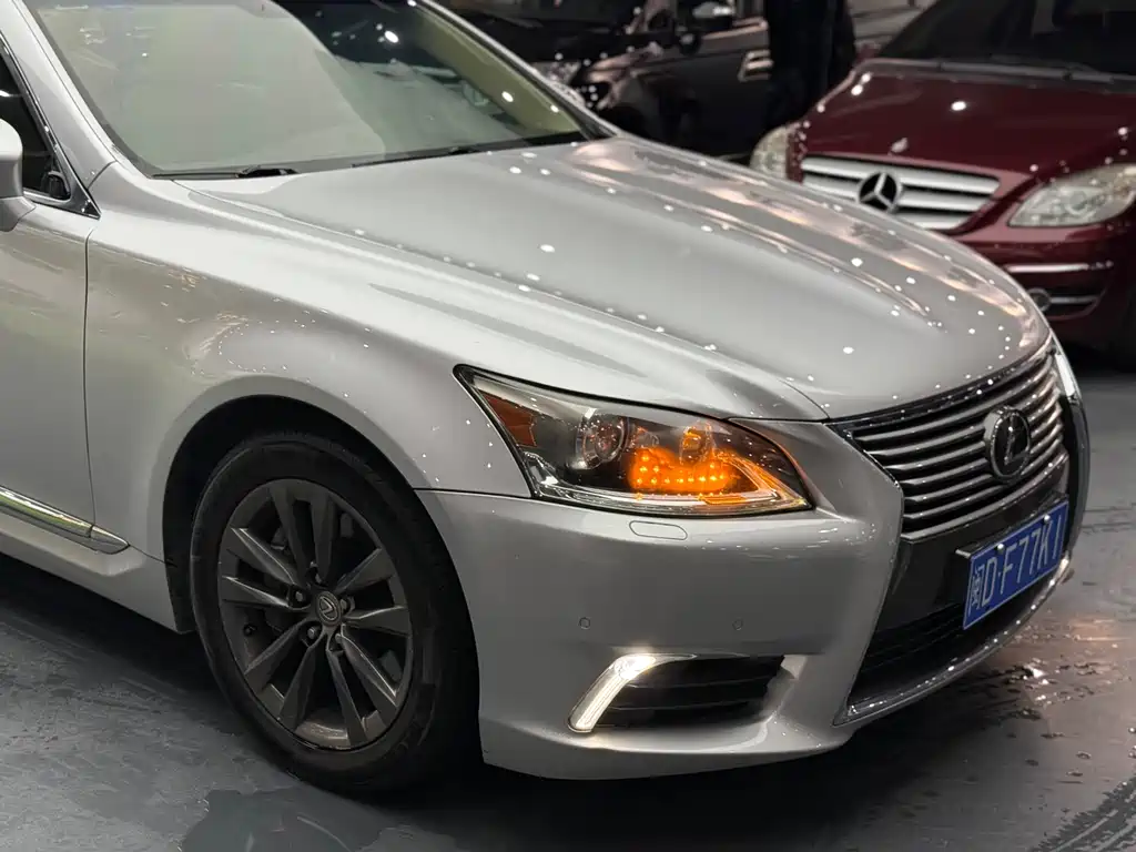 Lexus LS 2013 460L Luxury